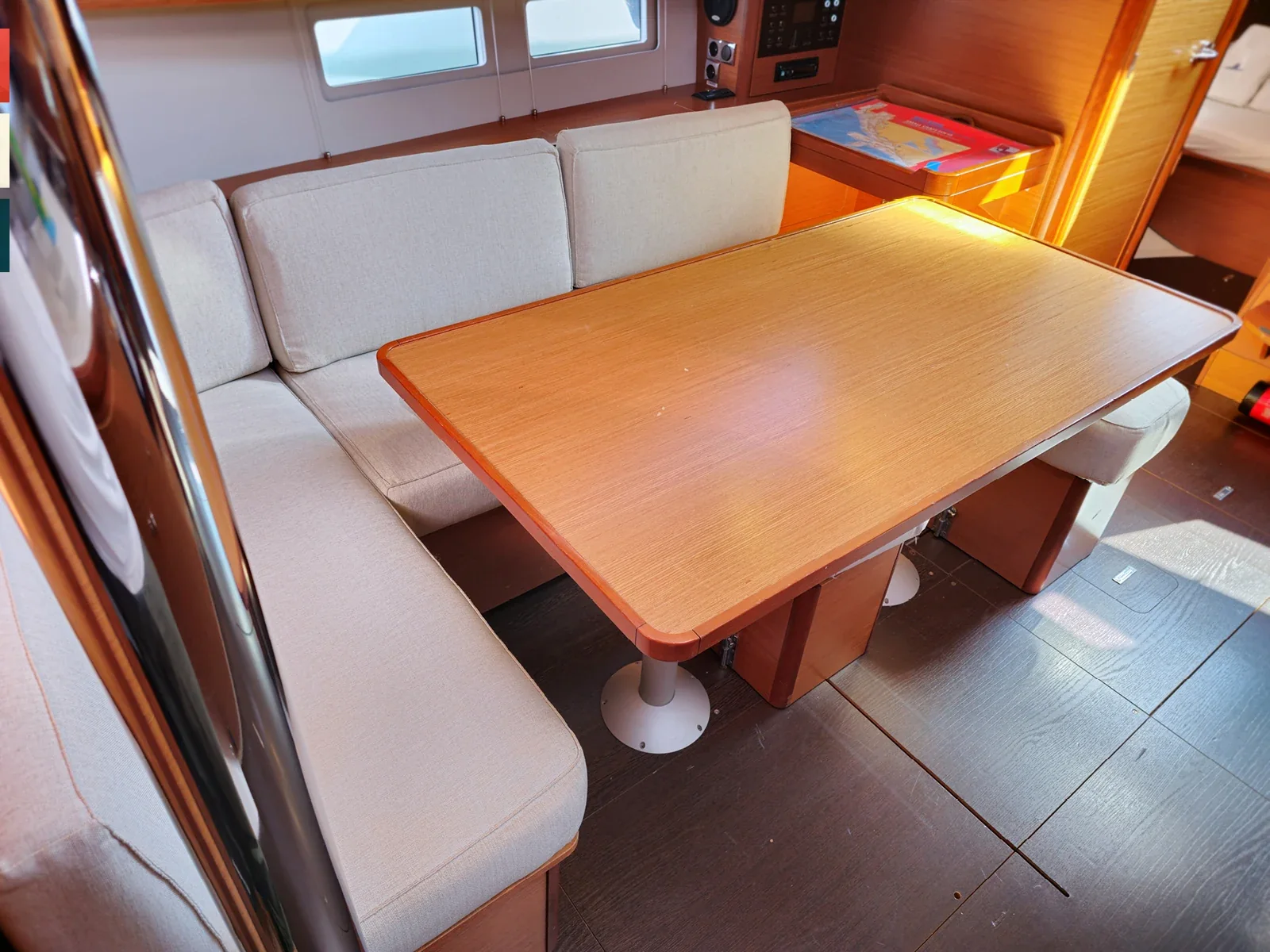 Yacht DUFOUR 390 Grand Large - Nika