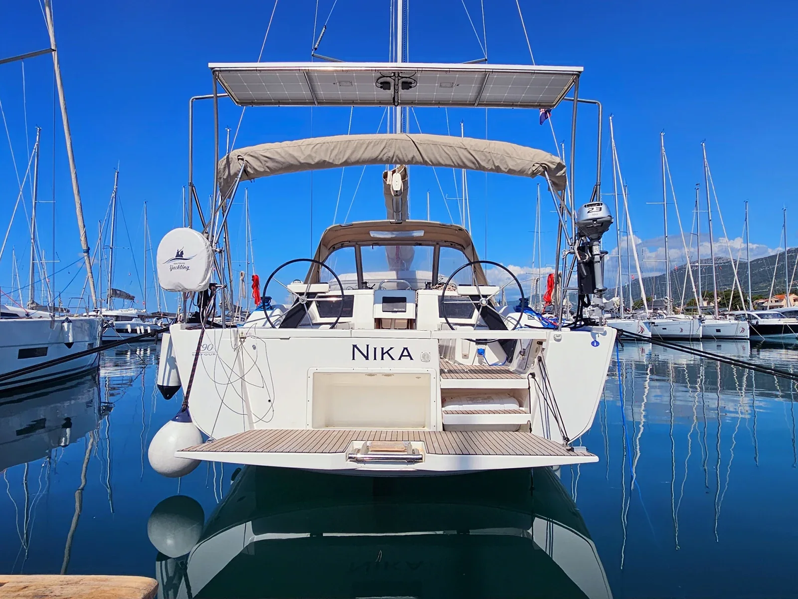 Yacht DUFOUR 390 Grand Large - Nika - Foto 1