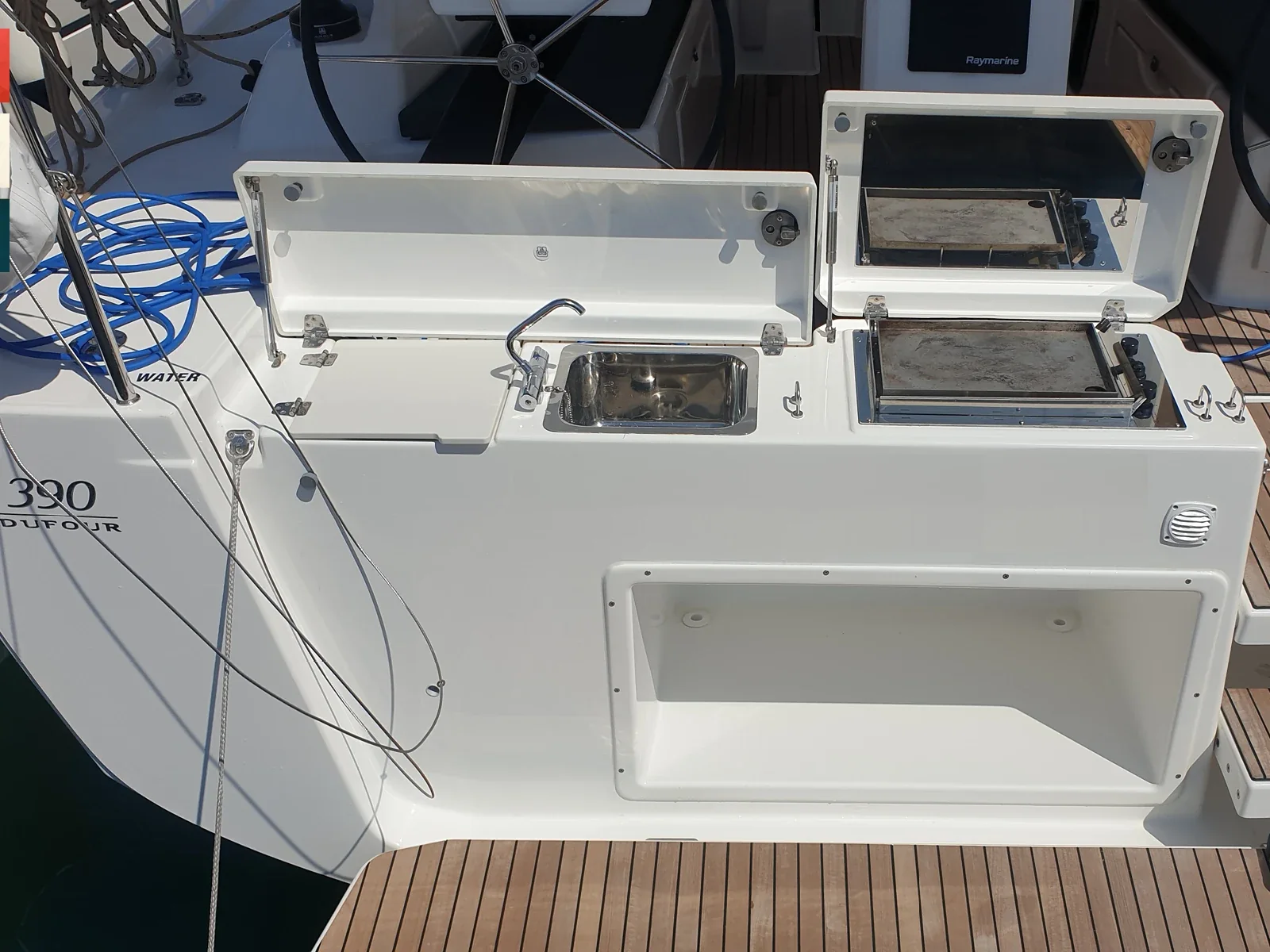 Yacht DUFOUR 390 Grand Large - Nika - Foto 1