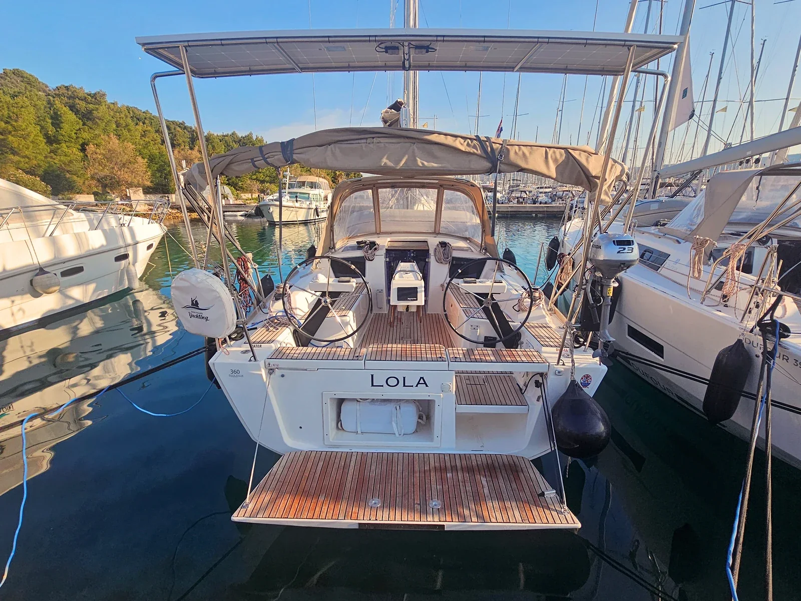 Yacht DUFOUR 360 Grand Large - Lola - Foto 1