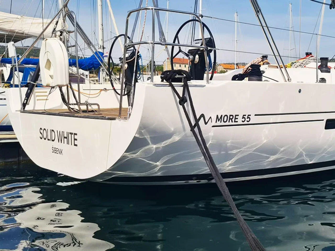 Yacht MORE 55 - Solid White - Foto 1