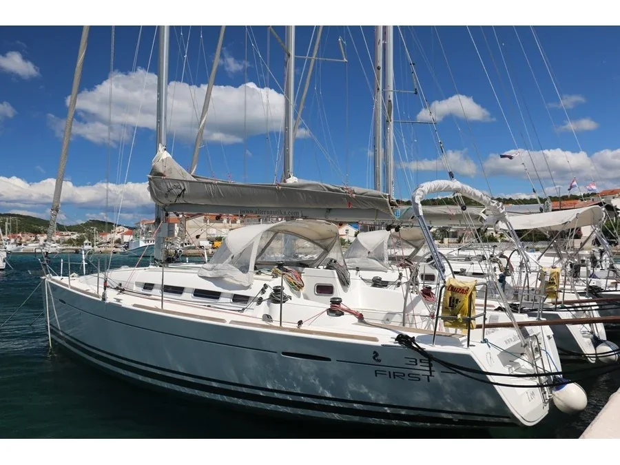 Yacht BENETEAU First 35 - Leo - Foto 1
