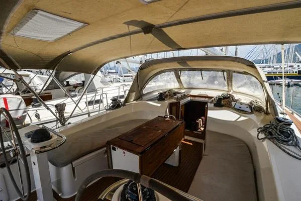 Yacht BAVARIA Cruiser 45 - Santa Maria
