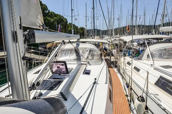 Yacht BAVARIA Cruiser 45 - Santa Maria - Foto 1
