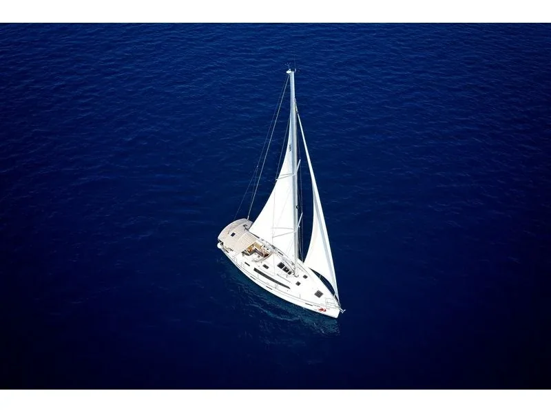 Yacht BAVARIA Cruiser 41 - MH 71 - Foto 1