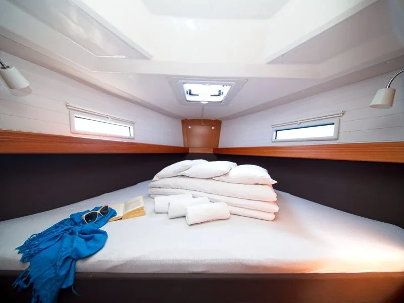 Yacht BAVARIA Cruiser 41 - MH 64 - Foto 1