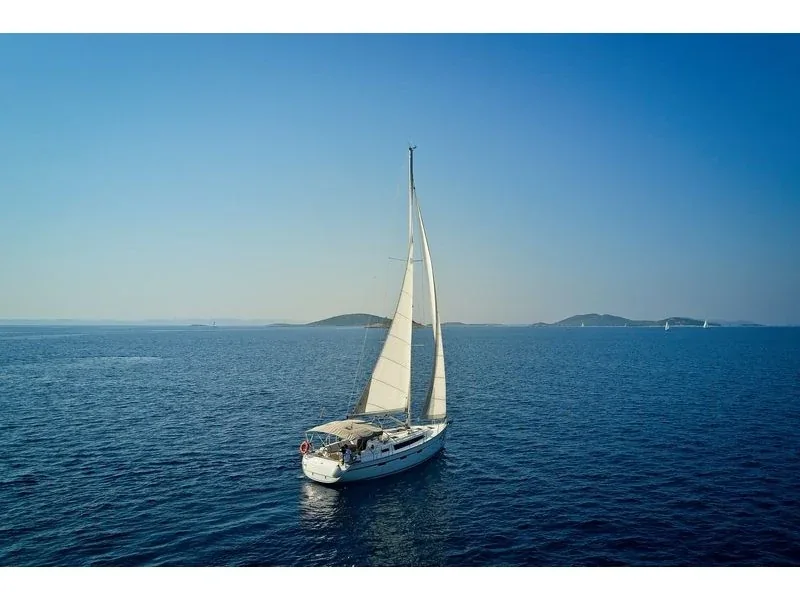 Yacht BAVARIA Cruiser 41 - MH 65 - Foto 1