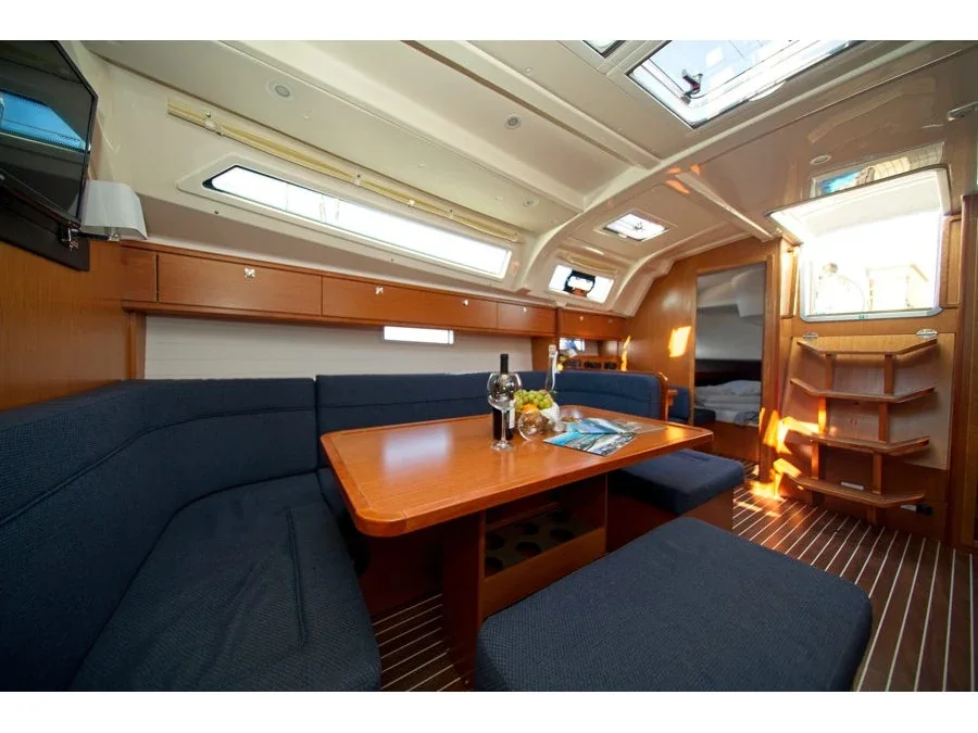 Yacht BAVARIA Cruiser 41 - MH 66 - Foto 1