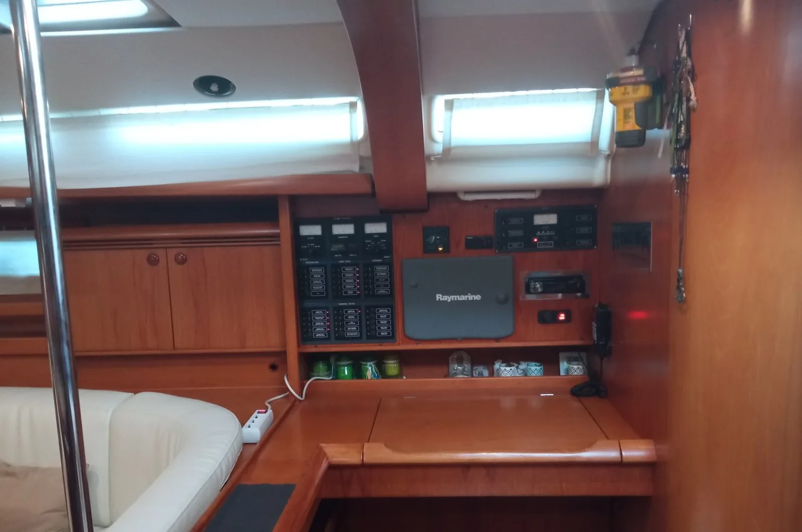Yacht JEANNEAU Sun Odyssey 49 - Foto 1