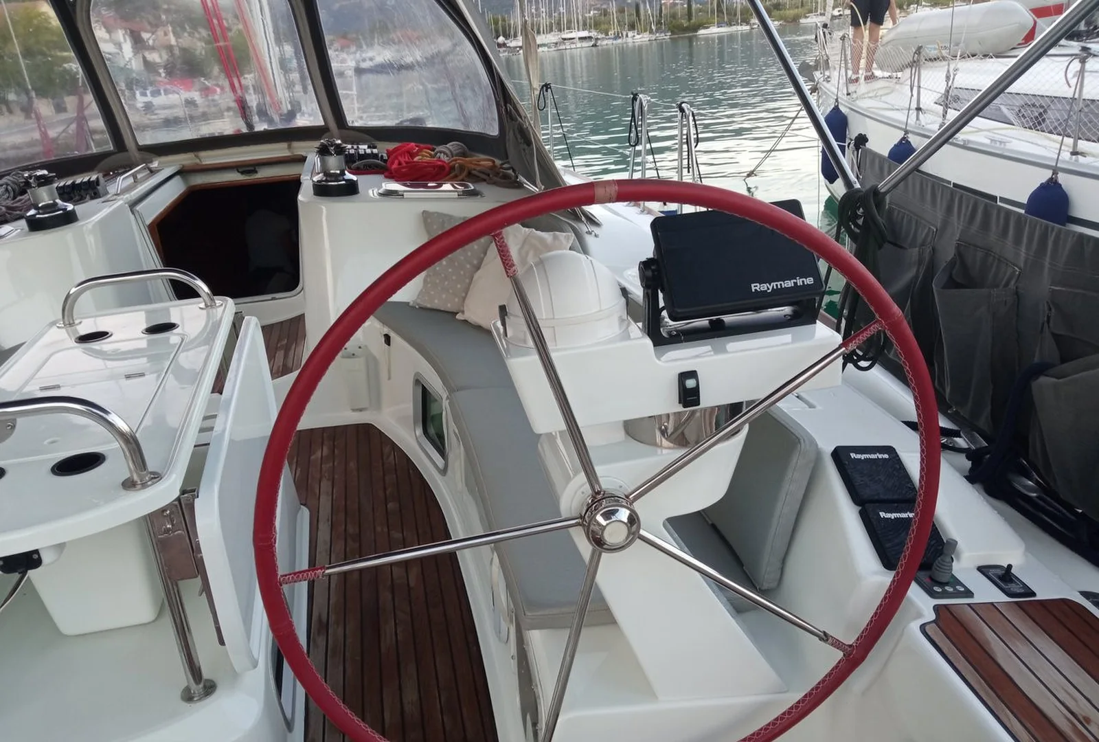 Yacht JEANNEAU Sun Odyssey 49 - Foto 1