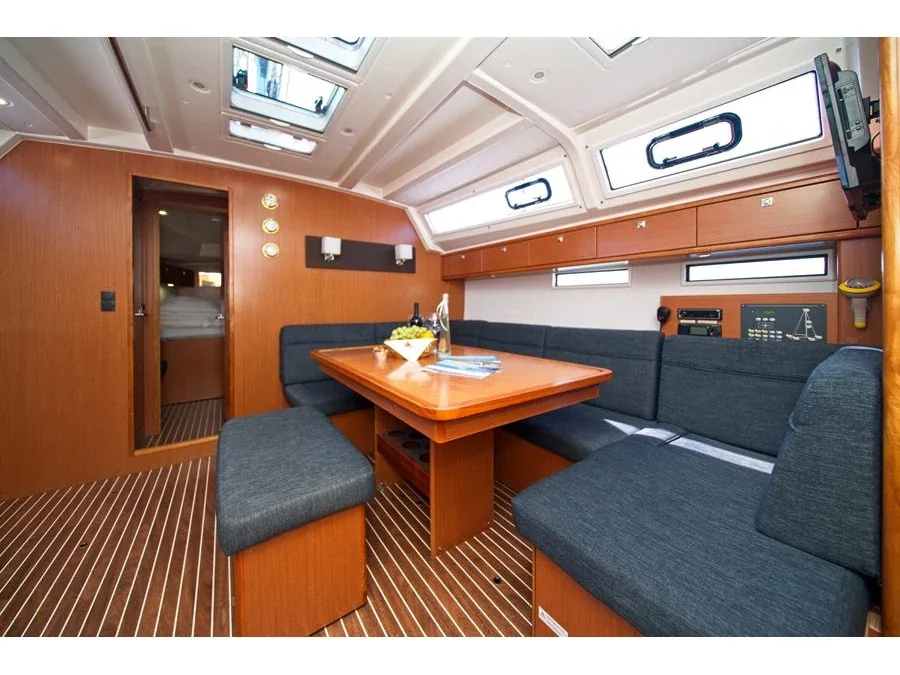 Yacht BAVARIA Cruiser 46 - MH 50 - Foto 1