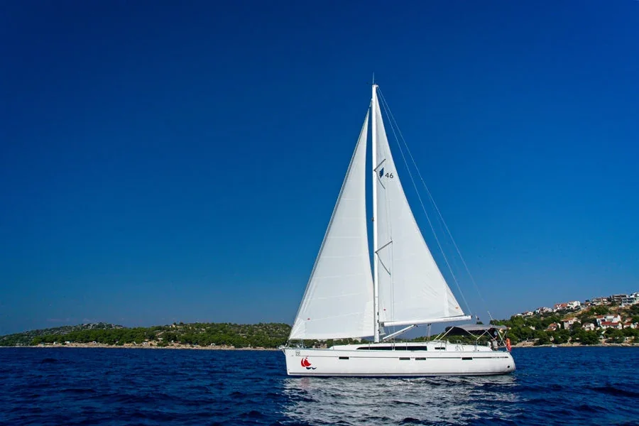Yacht BAVARIA Cruiser 46 - MH 86
