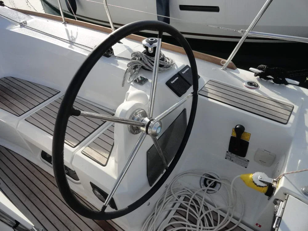 Yacht JEANNEAU Sun Odyssey 349 - Dorina - Foto 1