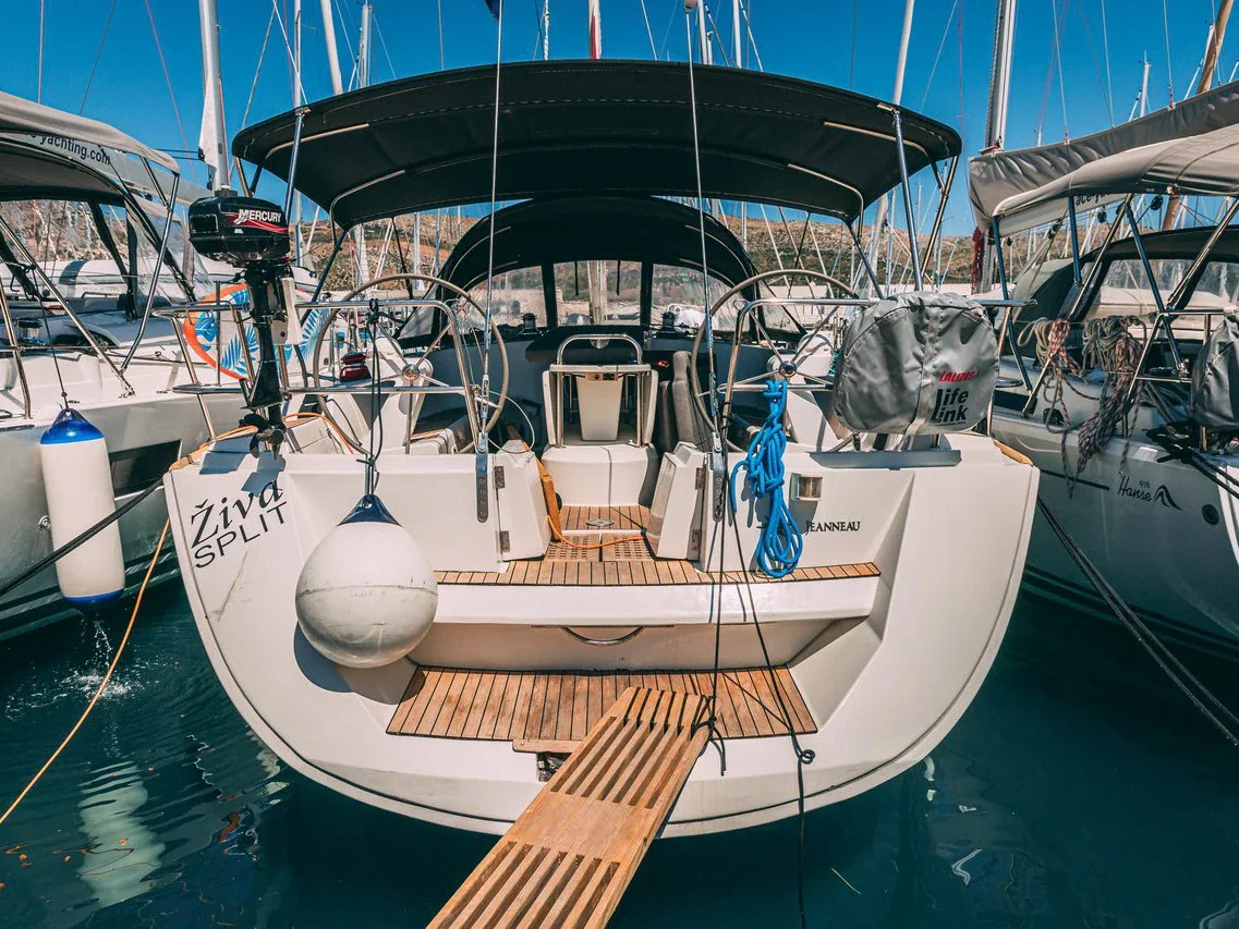 Yacht JEANNEAU Sun Odyssey 49 - Živa - Foto 1