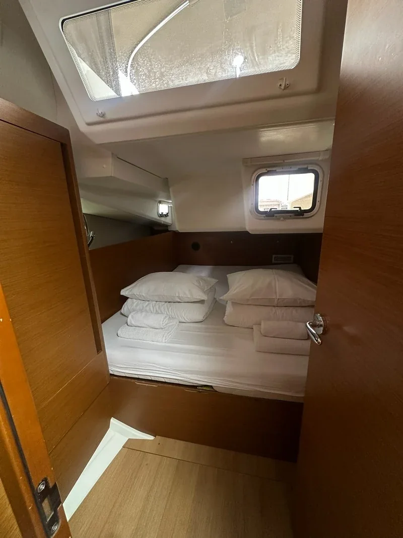Yacht JEANNEAU Sun Odyssey 440 - Habibi - Foto 7