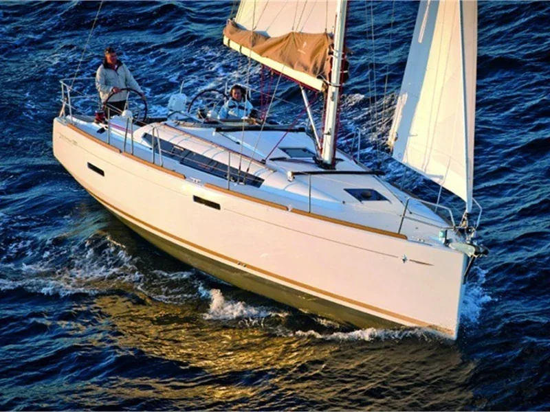 Yacht JEANNEAU Sun Odyssey 389 - Dakiri - Foto 1