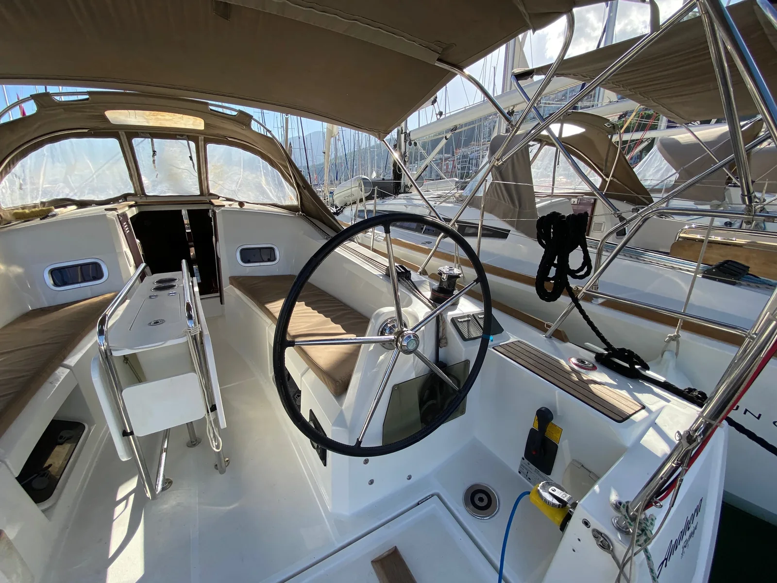 Yacht JEANNEAU Sun Odyssey 349 - Anahera - Foto 1