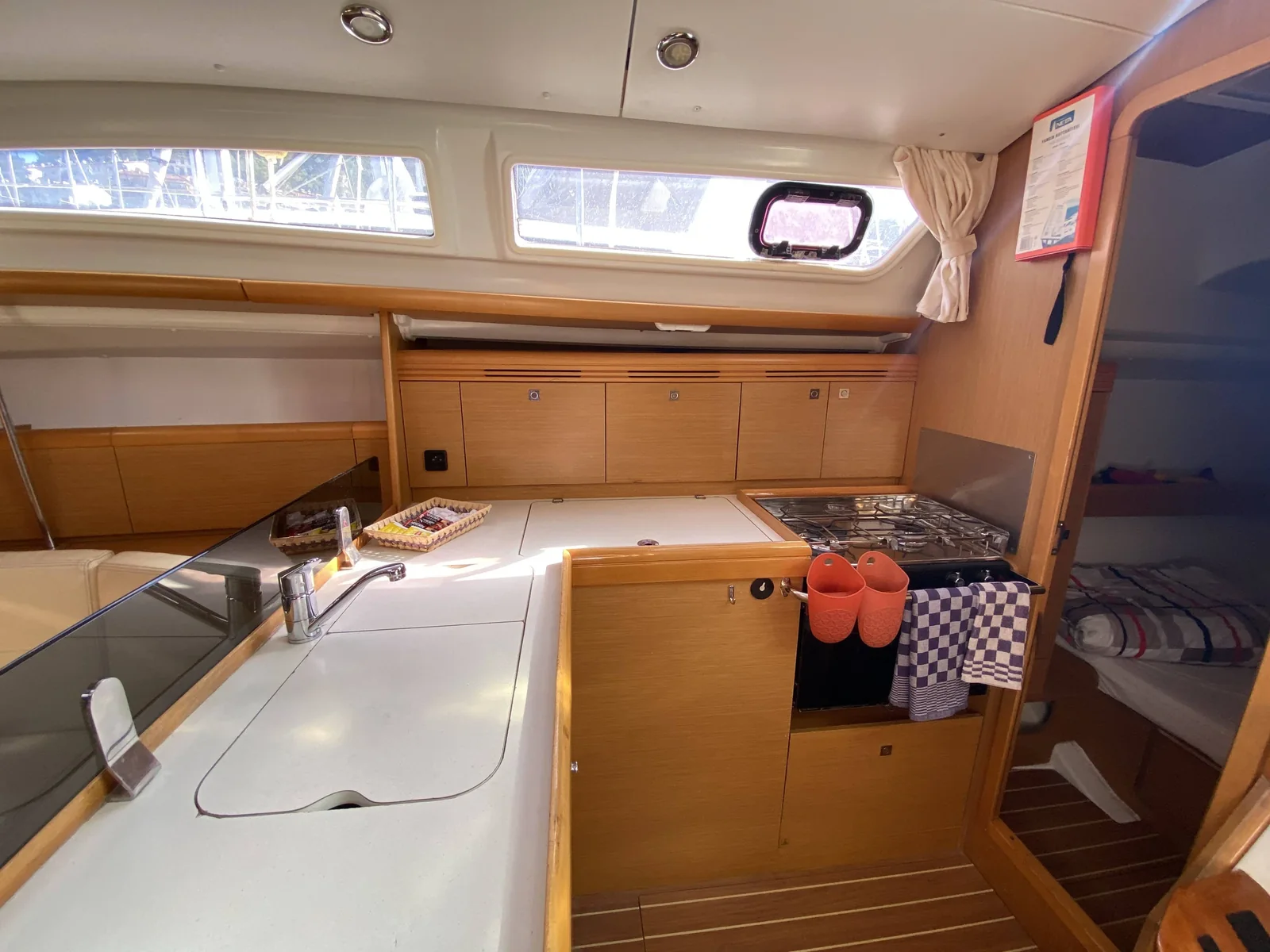 Yacht JEANNEAU Sun Odyssey 36i - Blue Sky - Foto 1
