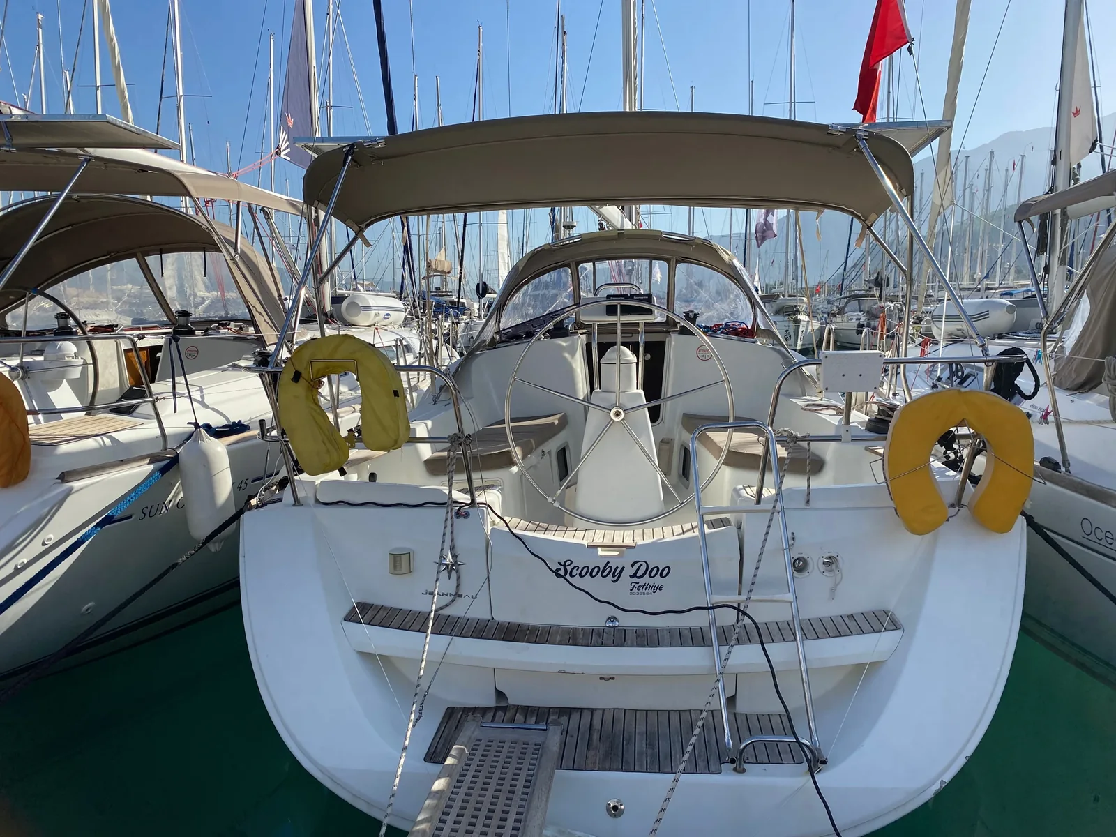 Yacht JEANNEAU Sun Odyssey 36i - Scoopy-Doo - Foto 1