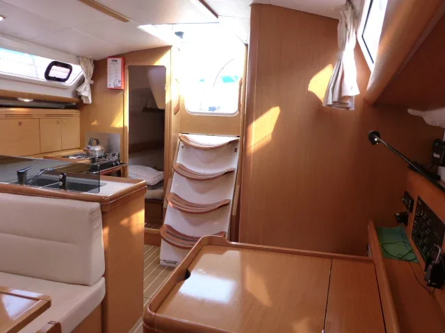 Yacht JEANNEAU Sun Odyssey 36i - Scoopy-Doo - Foto 1