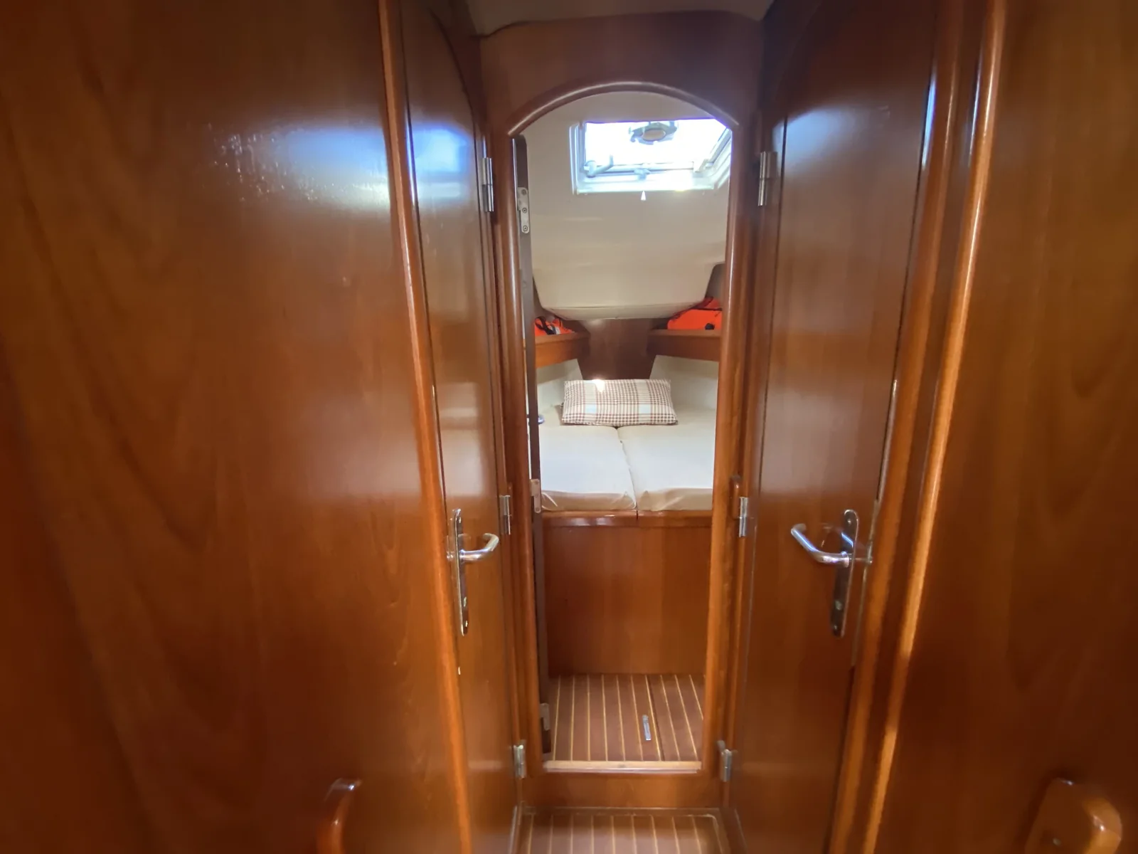 Yacht JEANNEAU Sun Odyssey 43 - Saida - Foto 1