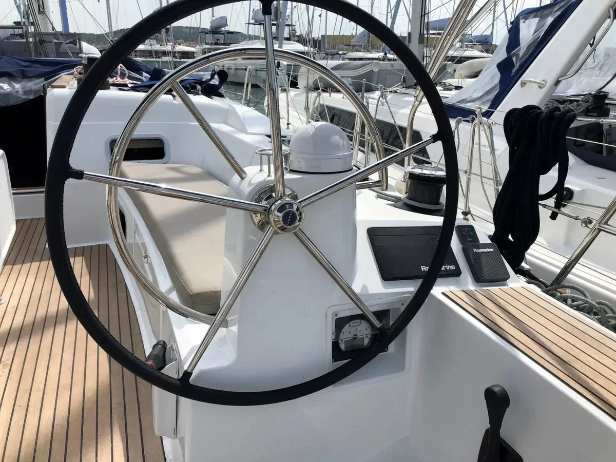 Yacht JEANNEAU Sun Odyssey 519 - Freyja - Foto 1