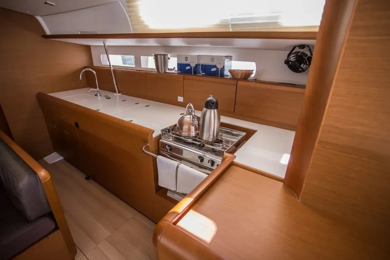 Yacht JEANNEAU Sun Odyssey 519 - Freyja - Foto 1