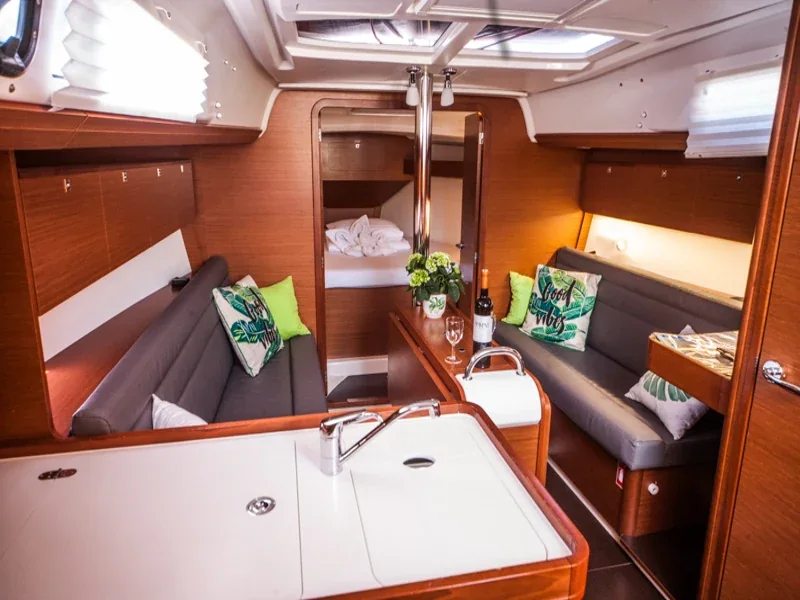 Yacht DUFOUR 350 Grand Large - Ronja - Foto 1