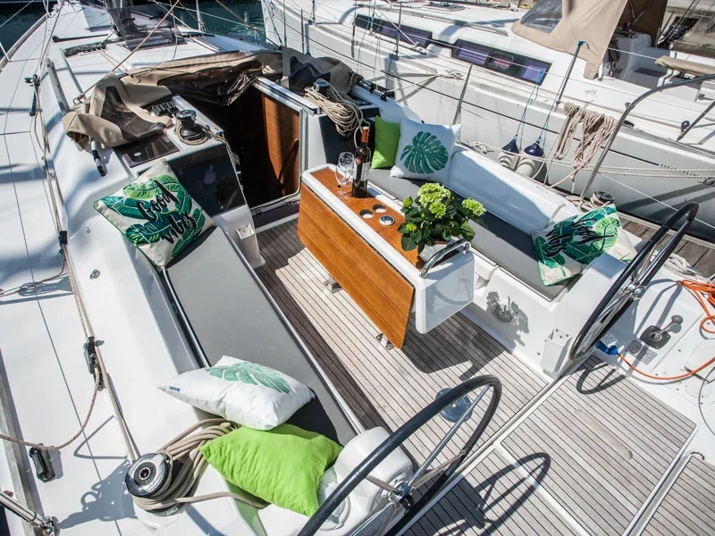 Yacht DUFOUR 350 Grand Large - Ronja - Foto 1