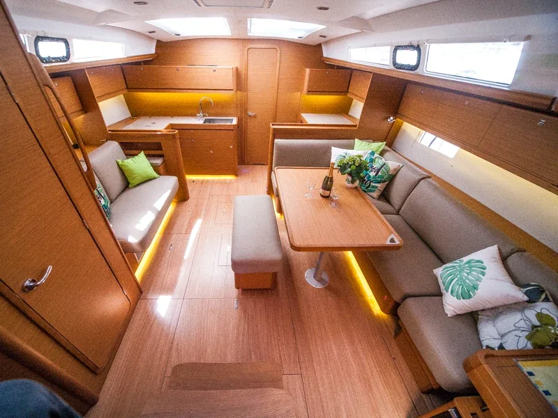 Yacht DUFOUR 460 Grand Large - Malin - Foto 1