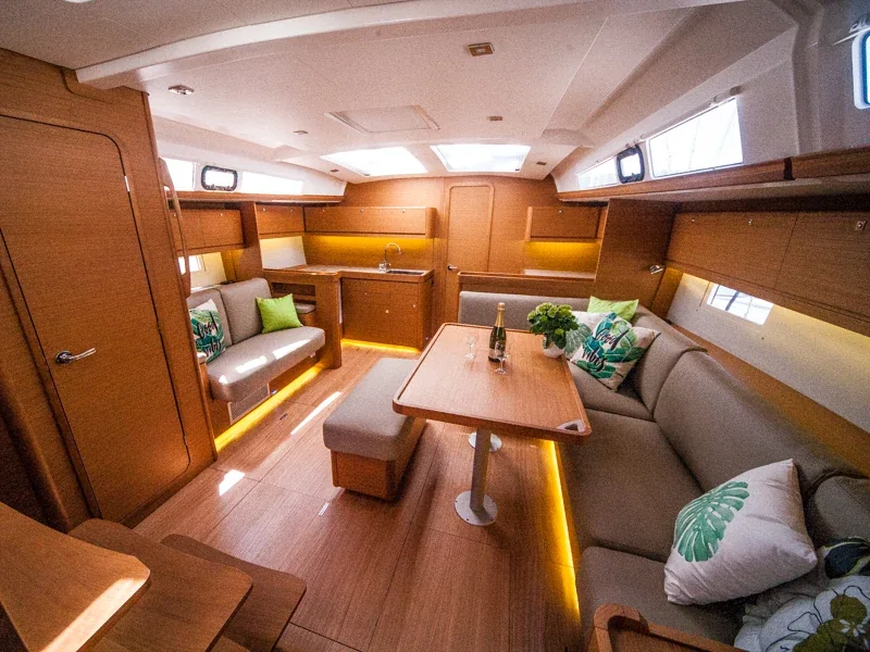 Yacht DUFOUR 460 Grand Large - Malin - Foto 1