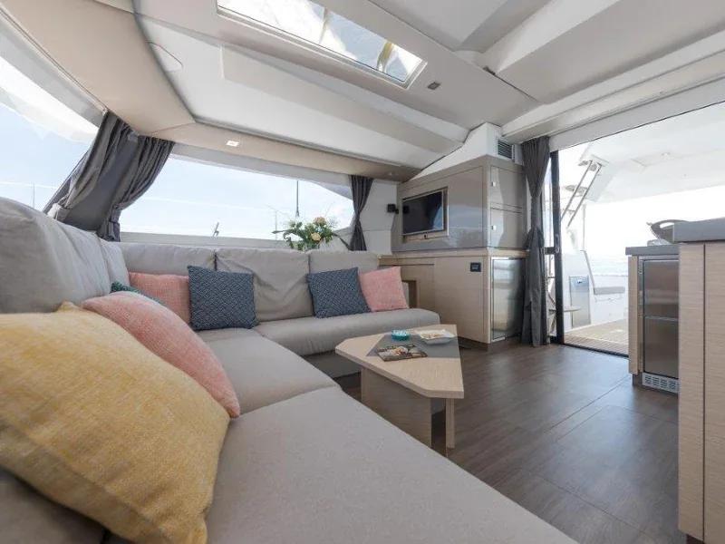 Yacht FOUNTAINE PAJOT Saona 47 - Hermes - Foto 1