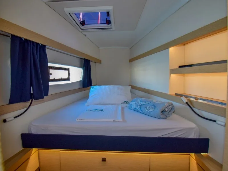 Yacht FOUNTAINE PAJOT Lucia 40 - Amber