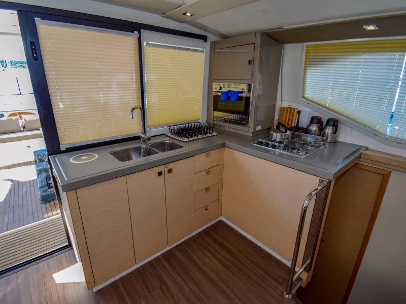 Yacht FOUNTAINE PAJOT Lucia 40 - Amber - Foto 1