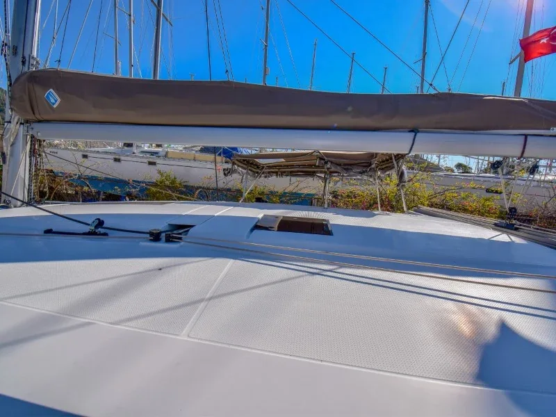 Yacht FOUNTAINE PAJOT Lucia 40 - Amber - Foto 1