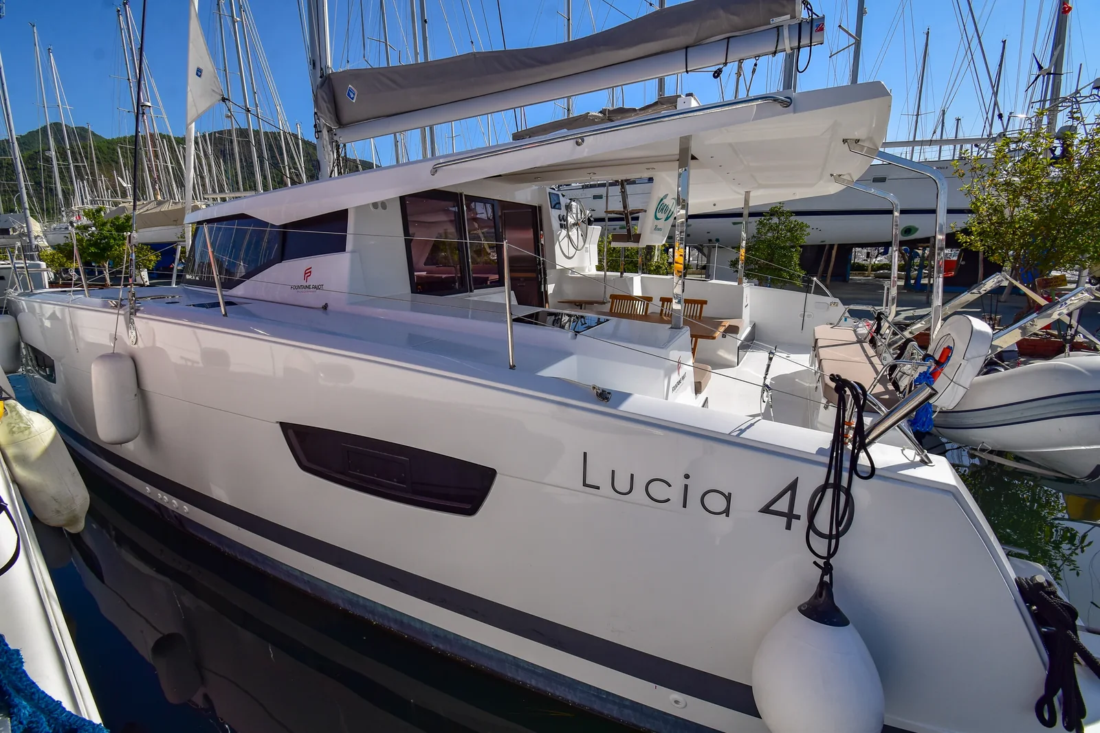 Yacht FOUNTAINE PAJOT Lucia 40 - Coco D - Foto 1