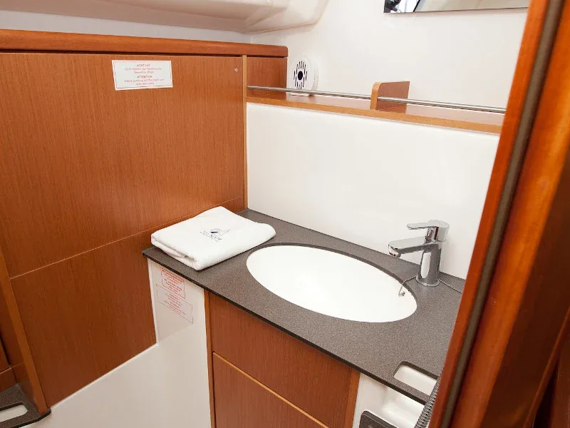 Yacht BAVARIA Cruiser 37 - Gospoja - Foto 1
