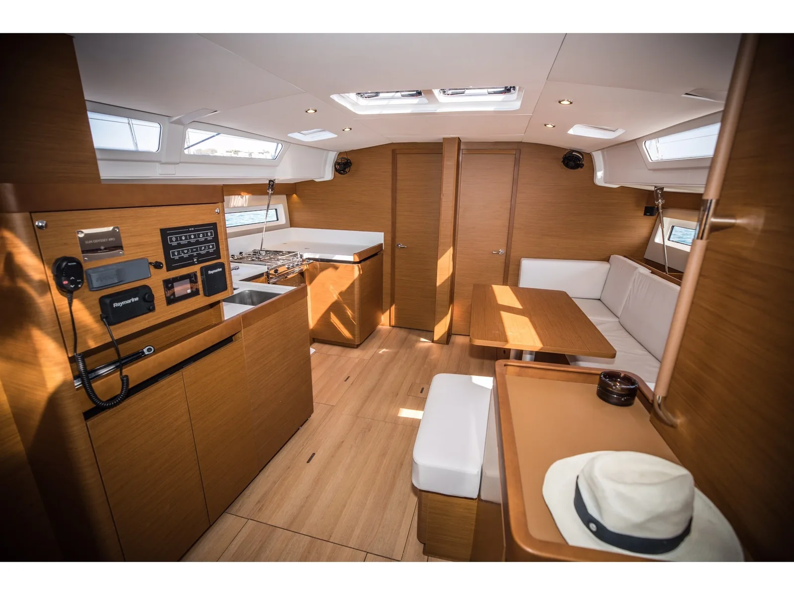 Yacht JEANNEAU Sun Odyssey 490 - Mad Kiss - Foto 1