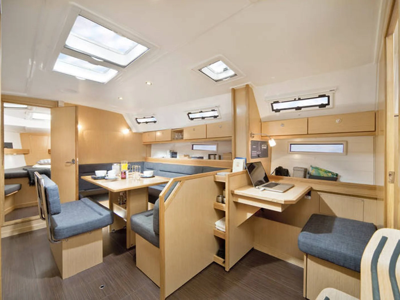 Yacht BAVARIA Cruiser 40 - Toskana - Foto 1