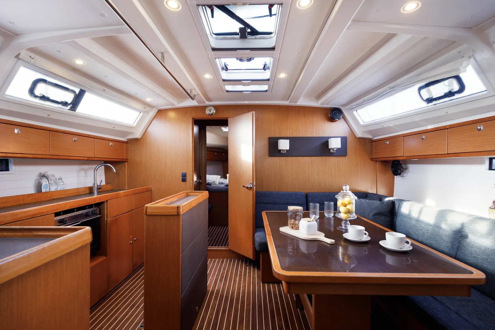 Yacht BAVARIA Cruiser 46 - Astro - Foto 1