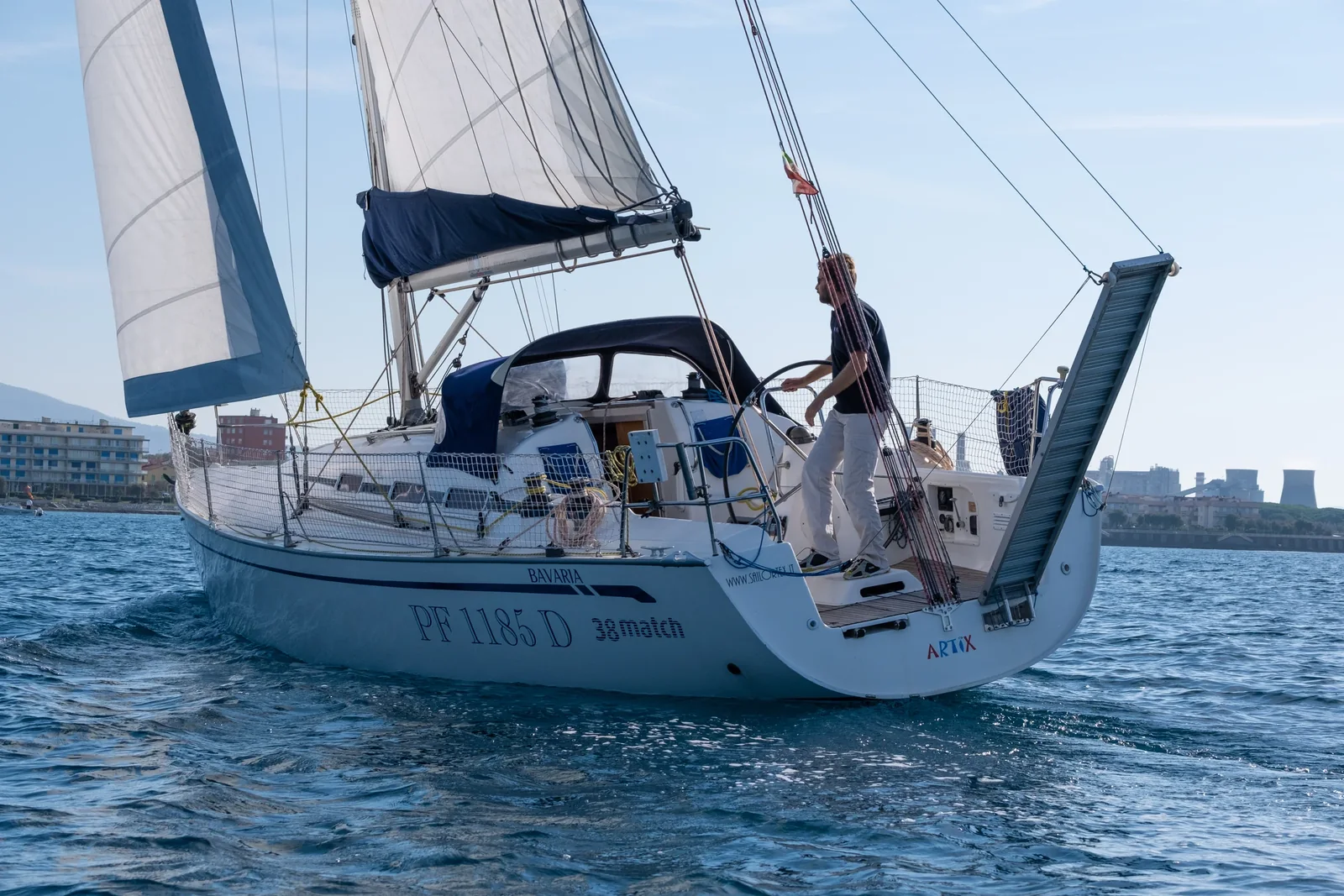Yacht BAVARIA 38 Match - Artix - Foto 1