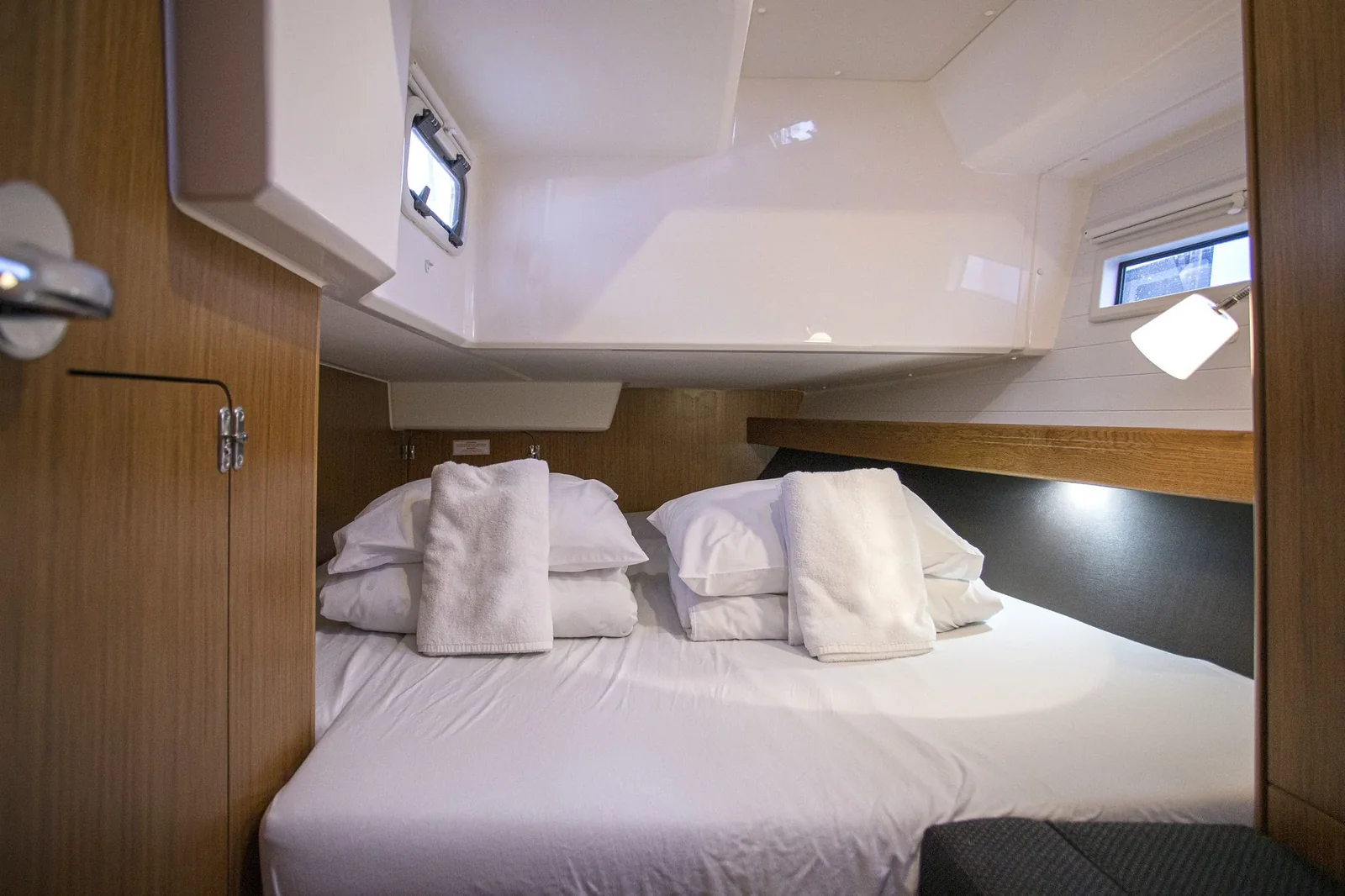 Yacht BAVARIA Cruiser 41 - Instagram