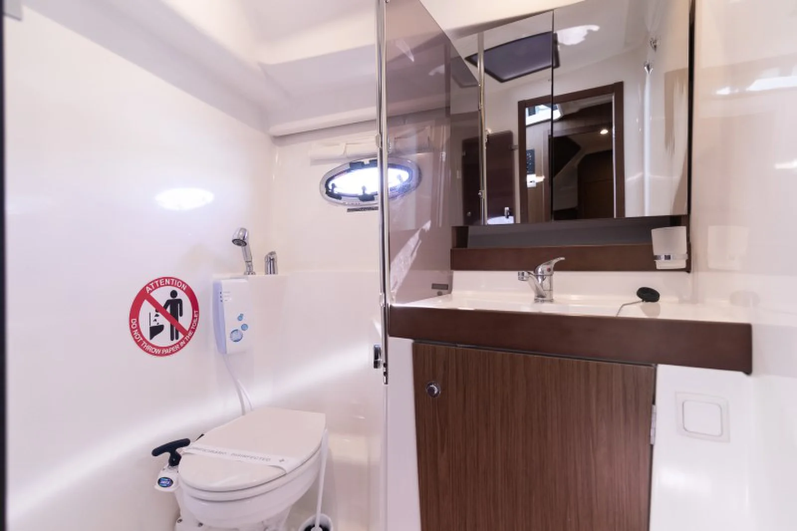 Yacht BENETEAU Antares 36 - Capricorn - Foto 1