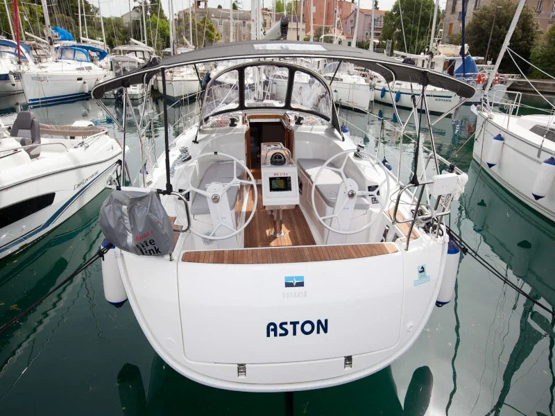 Yacht BAVARIA Cruiser 34 Style - Aston - Foto 1
