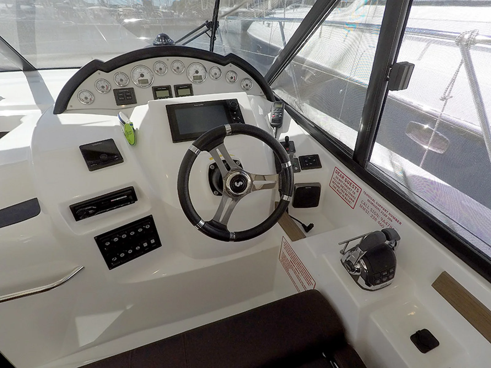 Yacht BENETEAU Antares 36 - Capricorn - Foto 22
