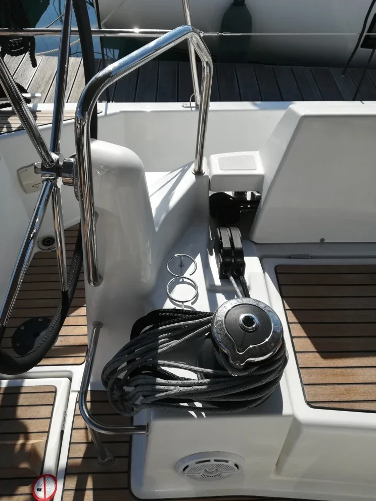 Yacht JEANNEAU Sun Odyssey 440 - Frenetica - Foto 1