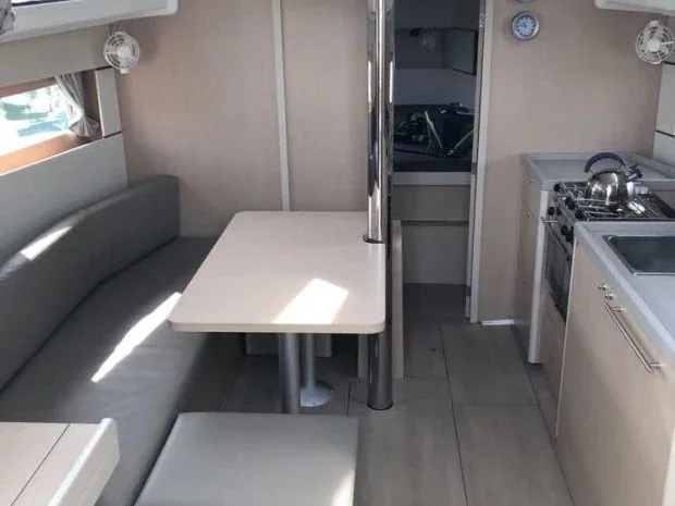 Yacht BENETEAU Oceanis 38.1 - Lisboa - Foto 1