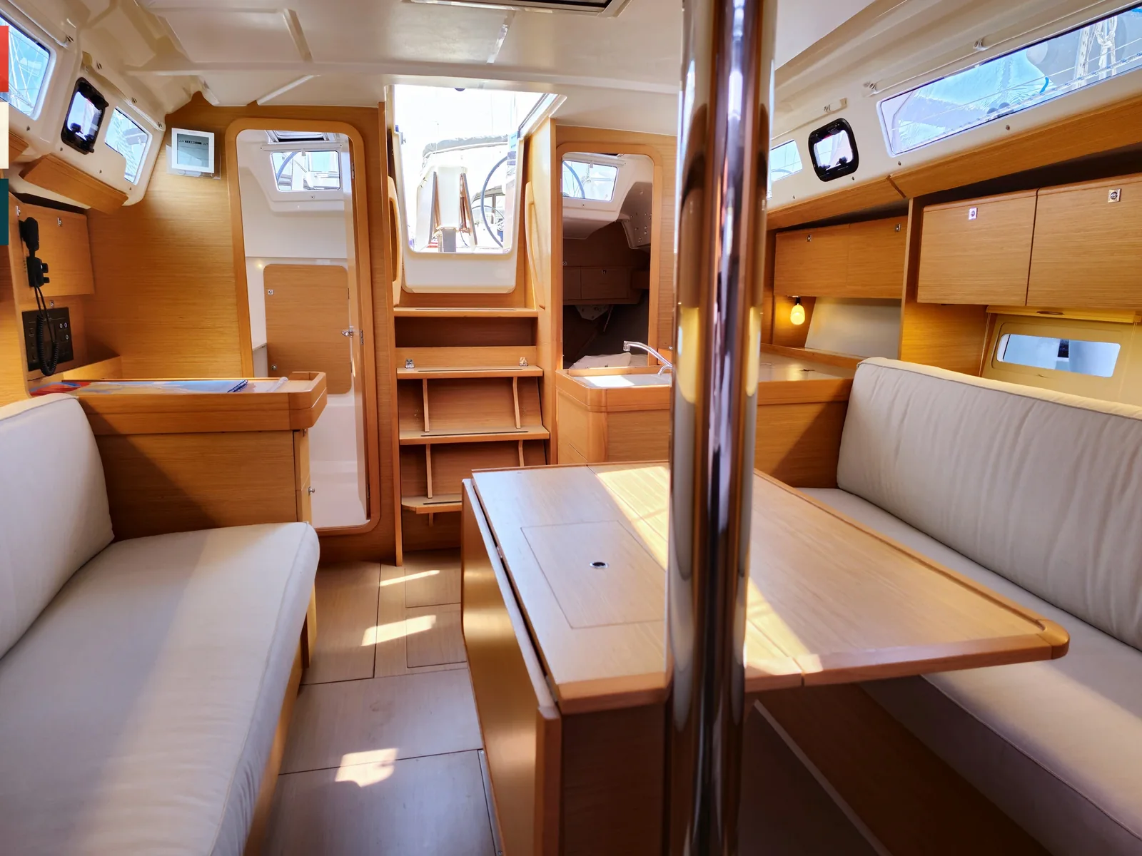 Yacht DUFOUR 360 Grand Large - Layla - Foto 1