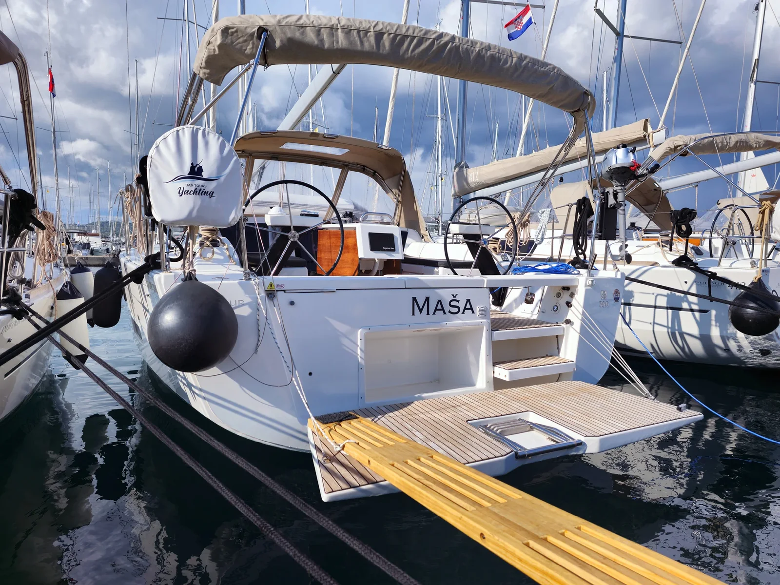 Yacht DUFOUR 390 Grand Large - Maša - Foto 1