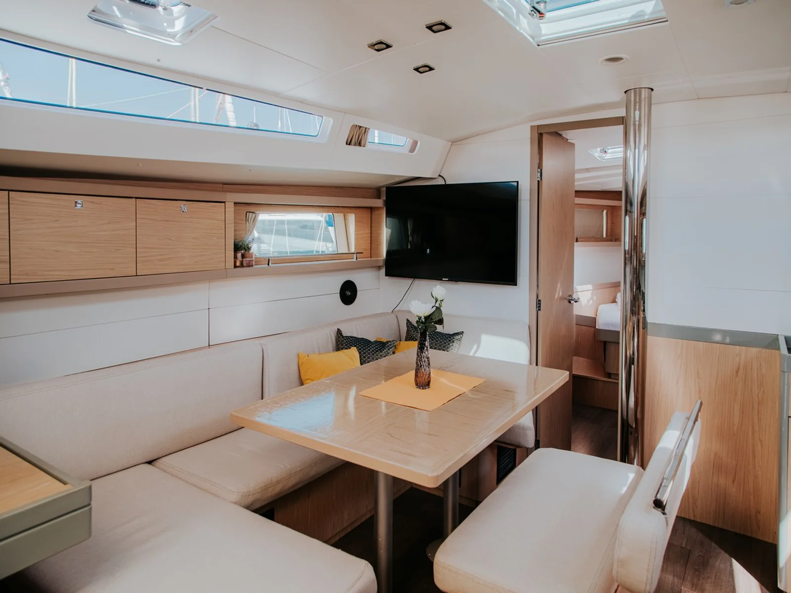 Yacht BENETEAU Oceanis 48 - Gold One - Foto 1